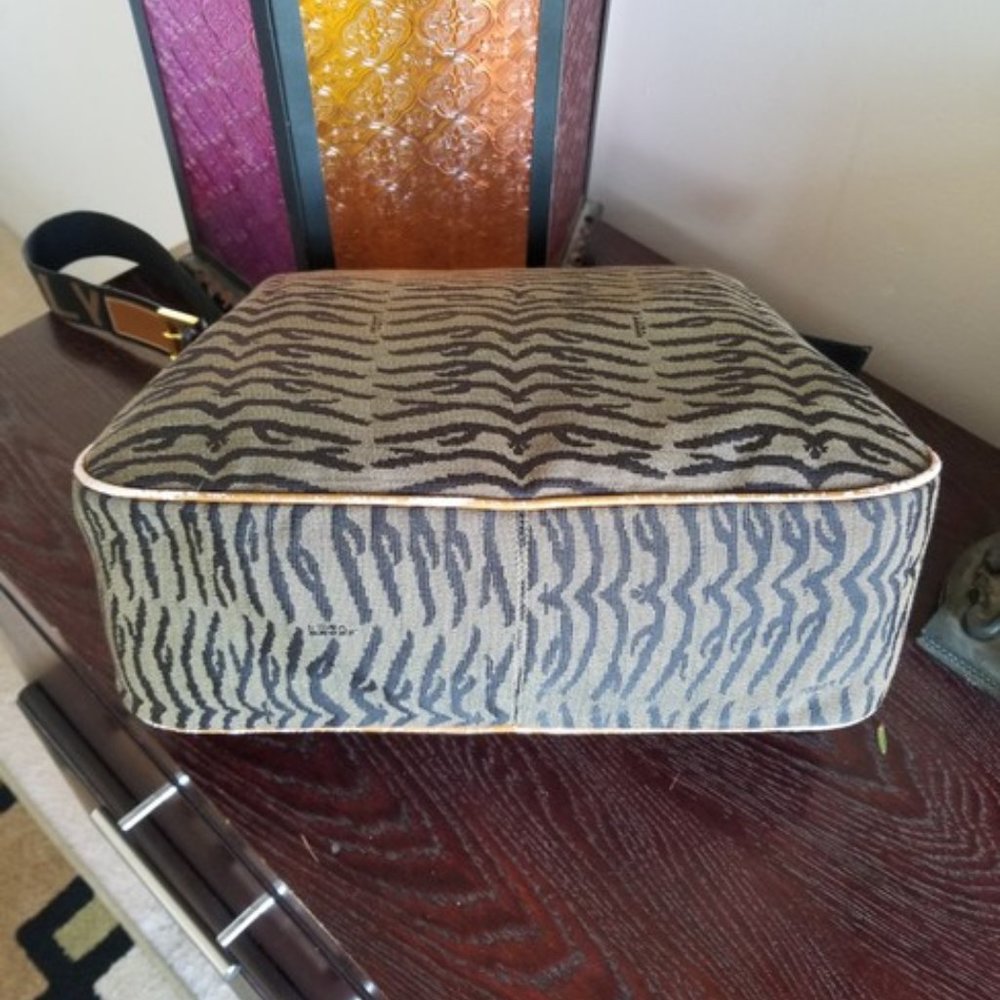 Sale! New Fendi Rare Vintage Italy Roma 1925 Zebra bag - Picture 8 of 17